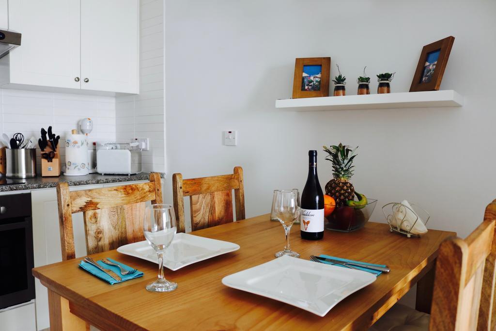 Ikaria Village Sea View Apartment Paphos Esterno foto
